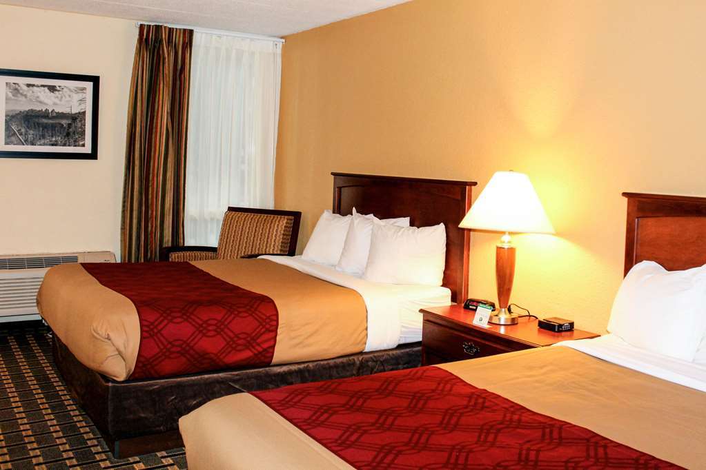 Econo Lodge Inn & Suites Brookings Zimmer foto
